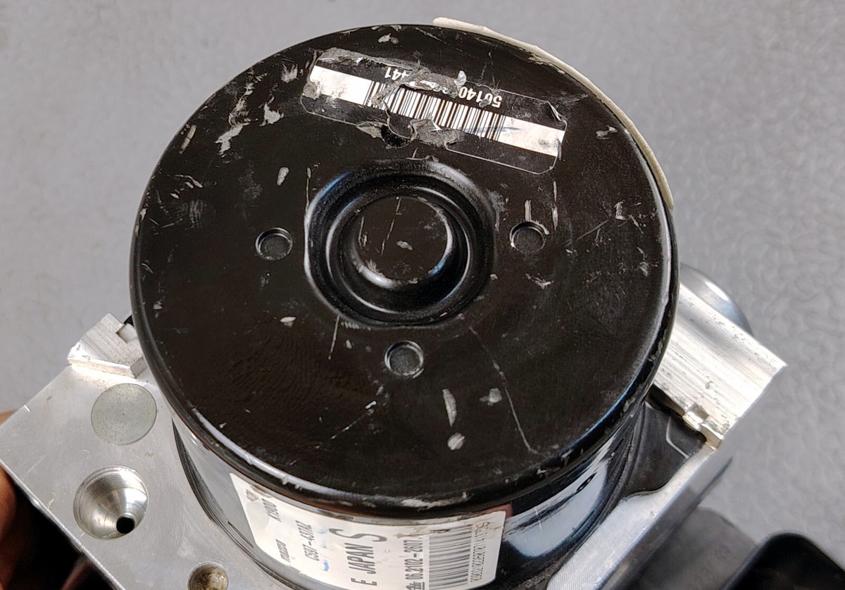 2013 2016 MAZDA Premacy CWFFW ABS ANTI BRAKE LOCK ACTUATOR