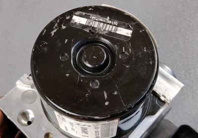 2013 2016 MAZDA Premacy CWFFW ABS ANTI BRAKE LOCK ACTUATOR