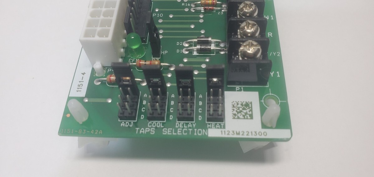 Coleman - Rika York Coleman Luxaire 717587 CFM Selection Control Circuit