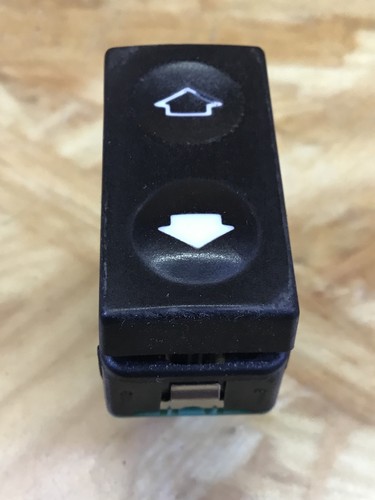 358209 Schalter für Fensterheber BMW 3er Compact (E36) 8365300