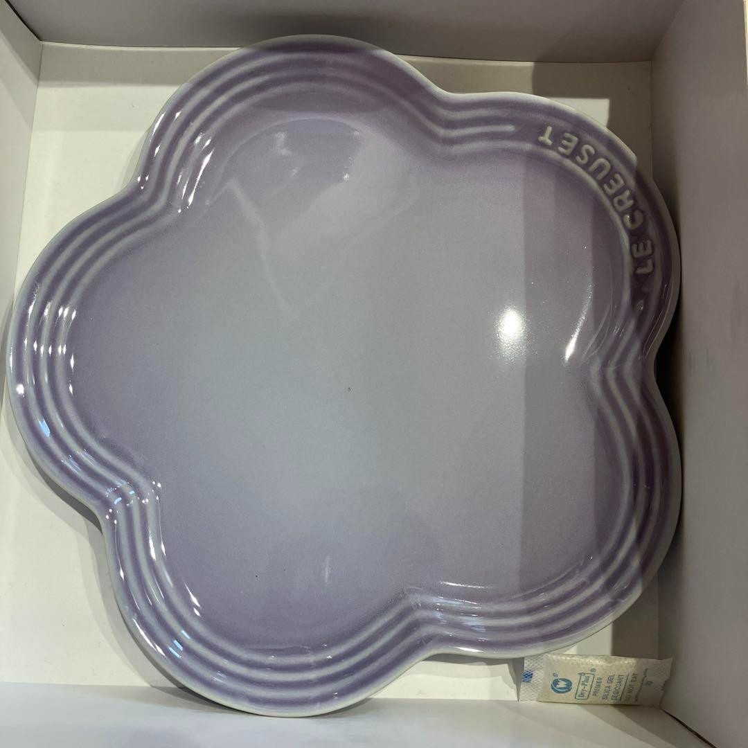 LE CREUSET Light Rainbow 5枚セット　新品　23cm Le Creuset Flower Plates Light Rainbow 23cm 【 Set of 5