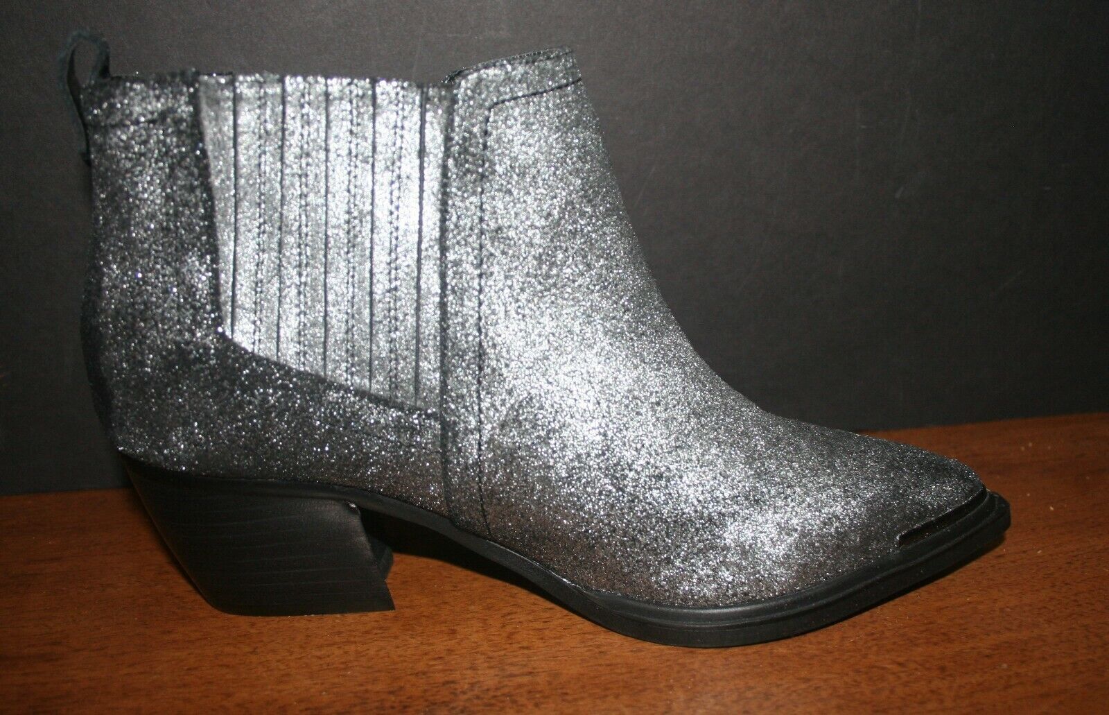 NEW! Women's Sbicca CARDINAL Ankle Boots  Pewter … - image 5