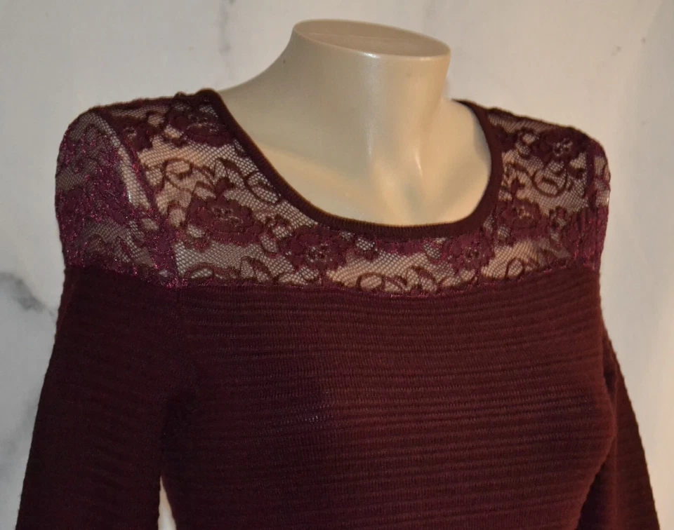 Vestido JESSICA SIMPSON Chile Pimienta Encaje y Tejido Acanalado Ópera Pequeño Mangas 3/4 Foto 3 de 4