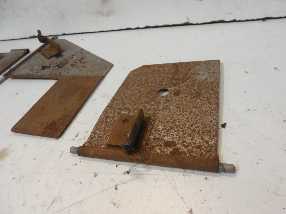 Chevrolet Camaro 1982 juego de 3 puertas abatibles calefacción climatización climatización tercera generación Foto 4 de 4