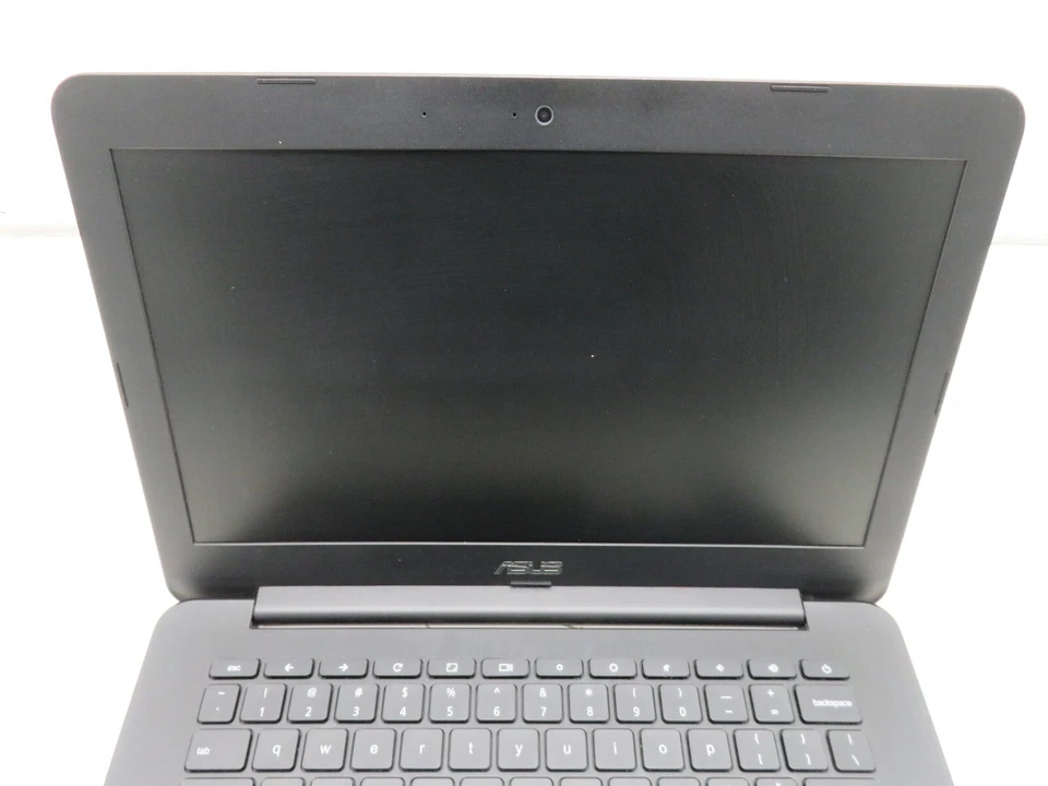 Asus C300MA-DB01 ChromeBook Intel Celeron N2830 2GB Ram 16GB eMMC Bad Battery - Image 3 of 4
