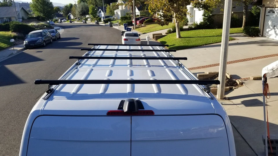 Baca de techo con 4 barras transversales de 144" con rieles laterales para Mercedes Benz Sprinter 07-up Foto 2 de 4