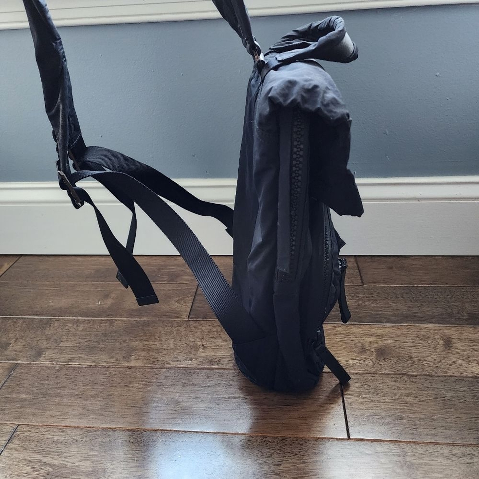 Black Hunter Backpack / Large Backpack/ Adaptable… - image 3