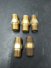 (Lot of 5) 33325-02-02 Brass Pipe Hex Nipple Male 1/8 NPT to Male 1/8 NPT