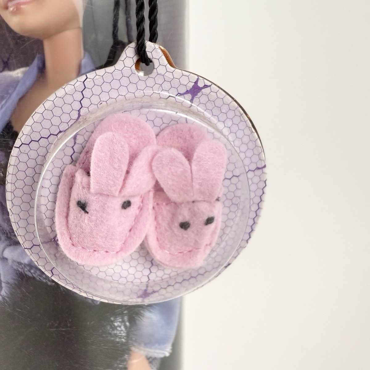 Barbie Fashion Fever 2005 Bunny Slippers NRFB