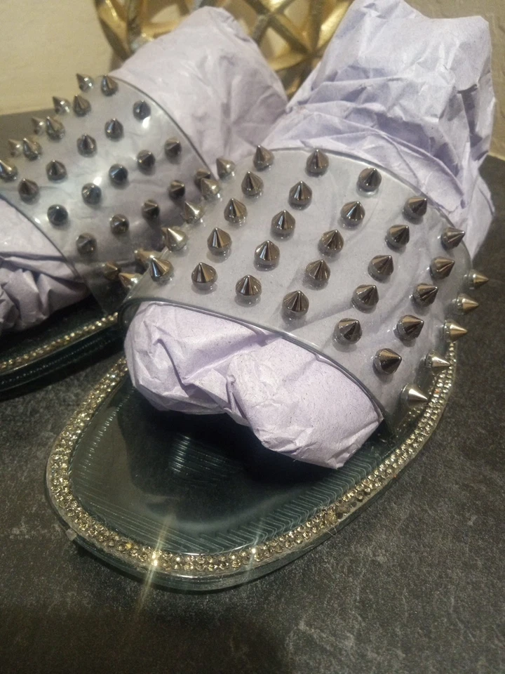 Woman Bebe Jelly Sandals Studed Flats Rhinestones Size 8 Clear - Изображение 2 из 4