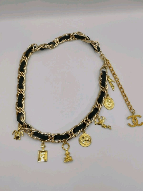 CHANEL 90s Charm Chain Belt 