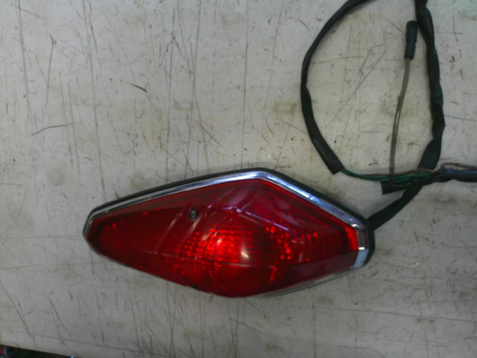 Luz freno trasero honda vtx1800 2002-2004 luz trasera Foto 4 de 4