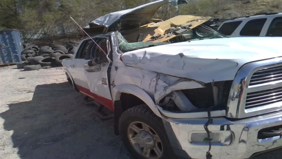 Engine ECM Electronic Control Module 6.7L Fits 10-12 DODGE 2500 PICKUP 29460289 - Image 3 of 4