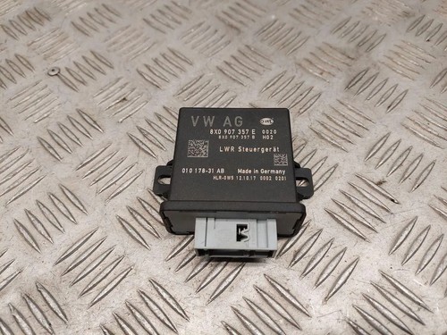 AUDI Q3 F3 Scheinwerfer-Steuergerät 8X0907357E 2.00 Petrol 2018 33436319