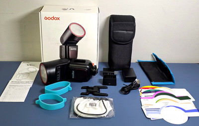 Godox V1C TTL Round Head Flash for Canon Complete Kit + Rogue Gels NEW