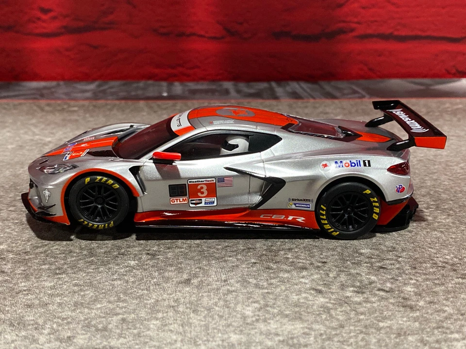 Chasis, estuche y tapa plateada analógica 1/32 Advance SCX Corvette CR8 - con luces - nuevo Foto 3 de 4