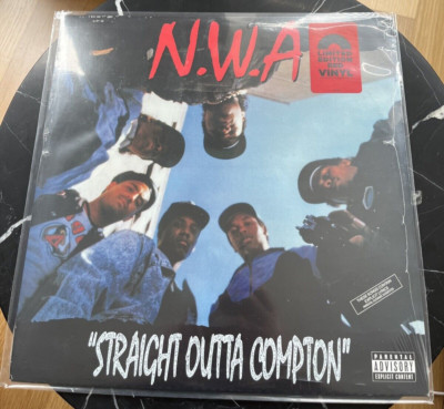 【廃盤LP】N.W.A / Straight Outta Compton N.W.A. - Straight Outta Compton - Amazon.com Music