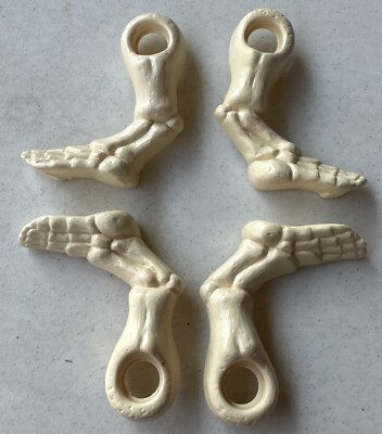Vintage Battlebones He-man MOTU Battle Bones Parts Legs Feet Set All Four