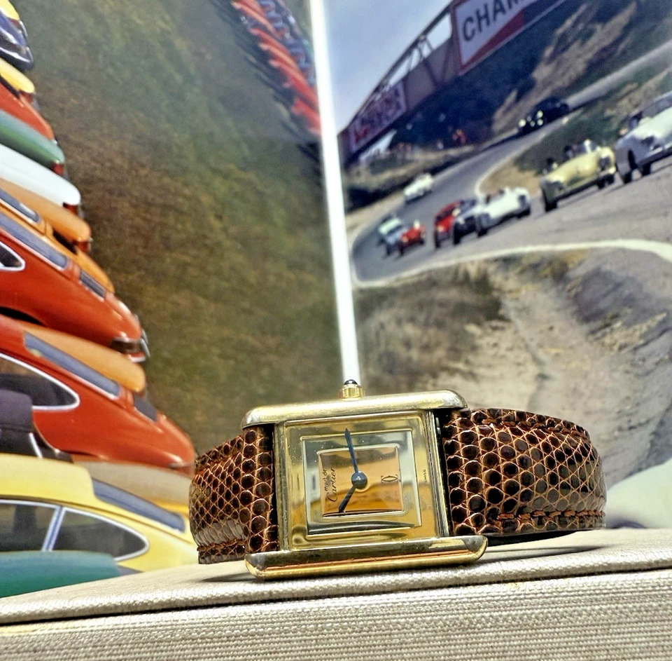 Reloj Cartier Must De Cartier Vermeil Tank Oro Esterlina Damas Ref: 388001 Foto 3 de 4