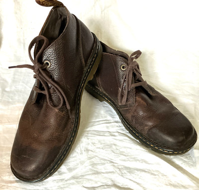 DOC MARTEN'S Industrial Sussex Brown Air Wair Low Boots Men's 11-Bouncing Soles