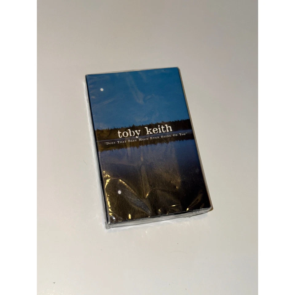 Toby Keith – Does That Blue Moon Ever Shine On You (1996) Cassette Tape SEALED - Image 2 of 4