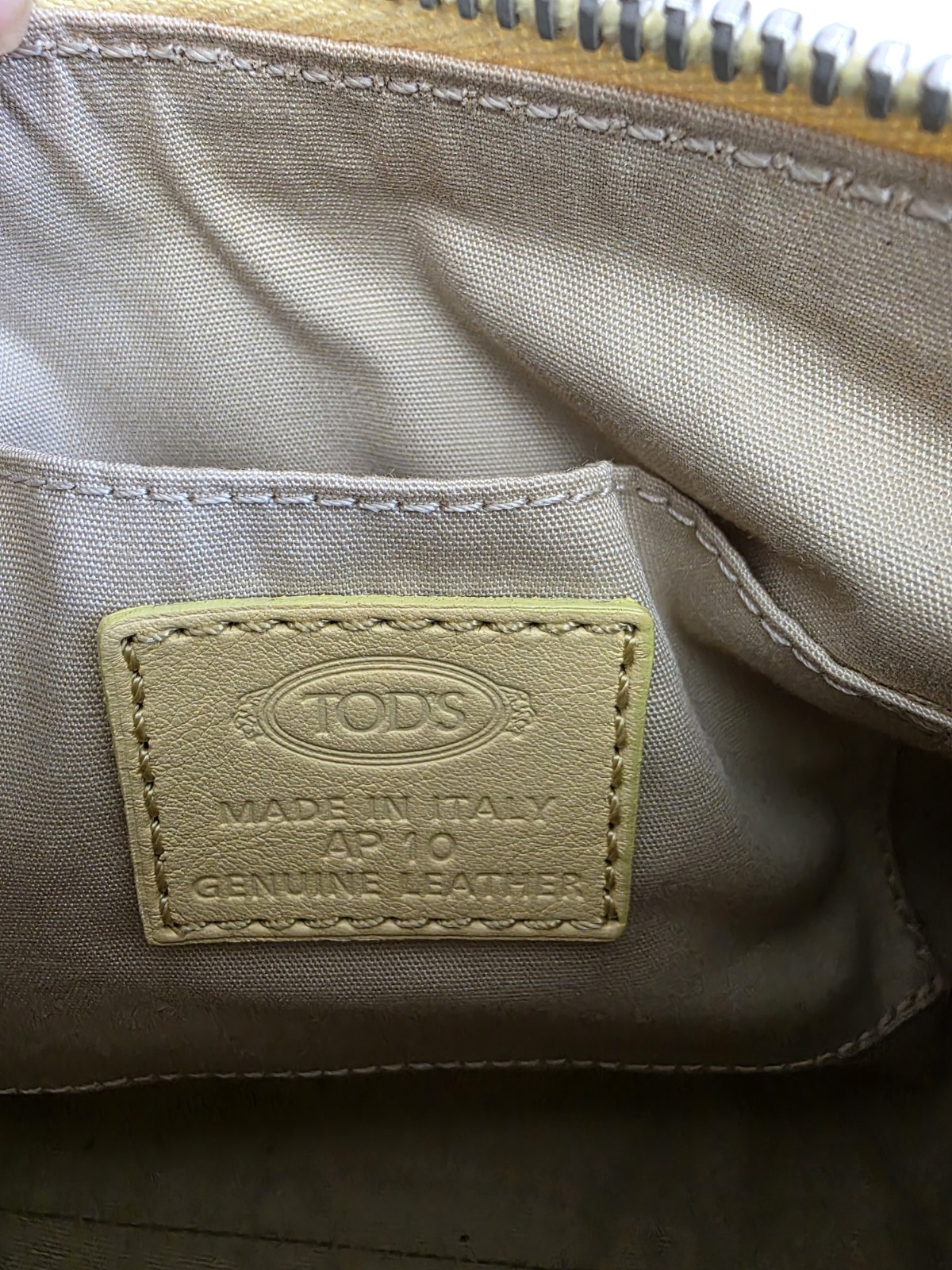 Vintage Tods Mini Yellow Python Snakeskin Leather… - image 3