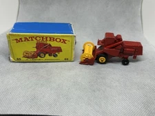 Lesney Matchbox No. 65 Combine Harvester With Box