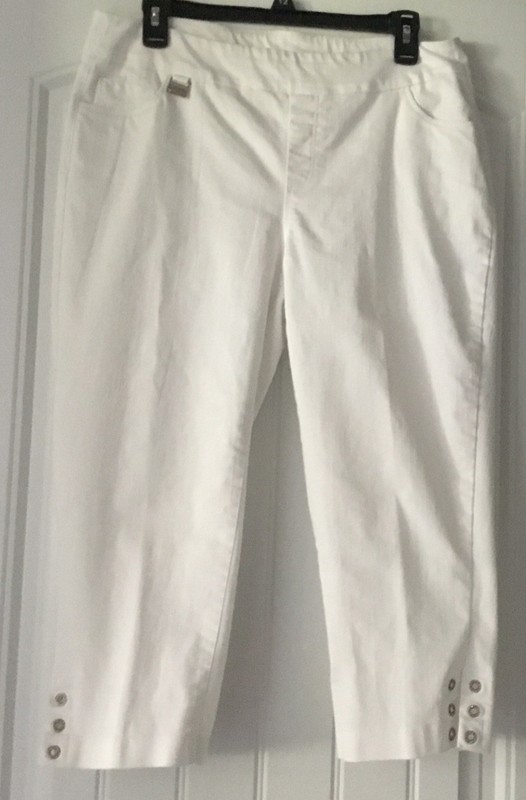 White Lulu B Comfy White Capris, Side/Back Pockets, Side Embellished Slits