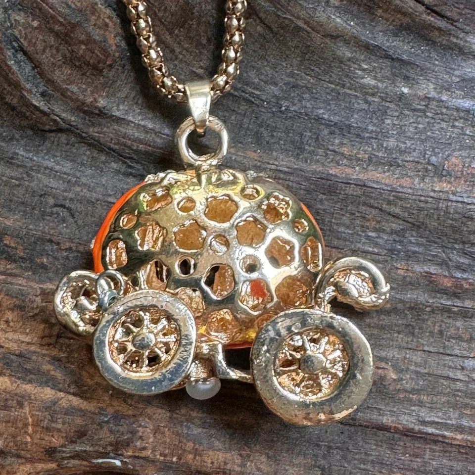 Collar Coach Calabaza Esmalte Naranja Estrás Betsy Johnson Foto 4 de 4