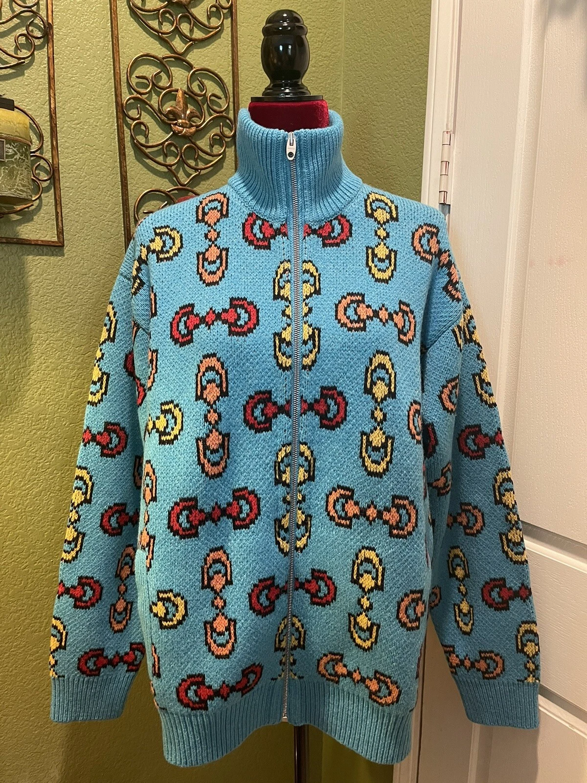 Pull zippé 100 % authentique laine GUCCI taille : M