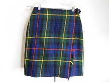 Vintage Tartan Style Skirt Pure Wool Plaid Size 6 JHCollectibles
