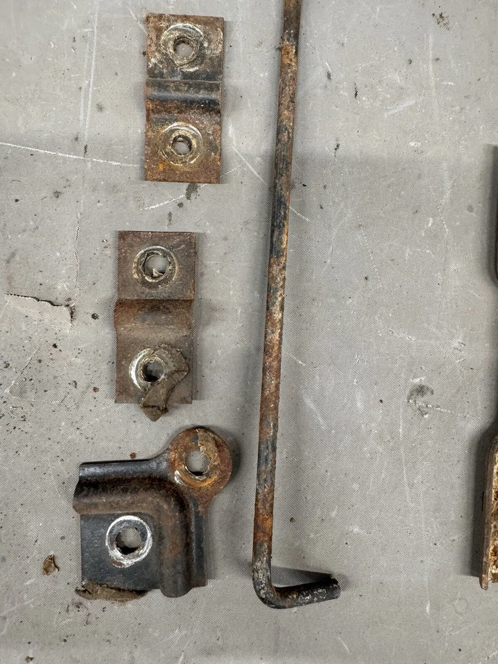 Soportes de asiento trasero Ford Station Wagon 1963-1964 Galaxie 500 Country Squire sedán Foto 3 de 4