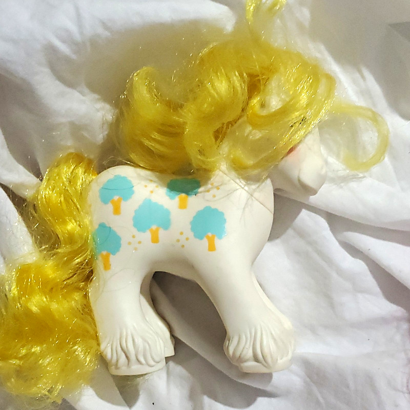 Lot of 3 My Little Pony Apple Delight Family-mommy, Daddy and Baby Delight