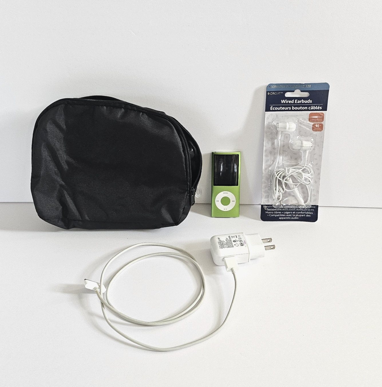 Vintage Apple iPod Nano 8GB Green w/ Charger, Cable, Case & Earbuds bundle Works