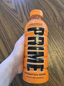 DISCONTINUED PRIME HYDRATION ORANGE FLAVORED  DRINK 1 BOTTLE  LOGAN PAUL EXPIRED