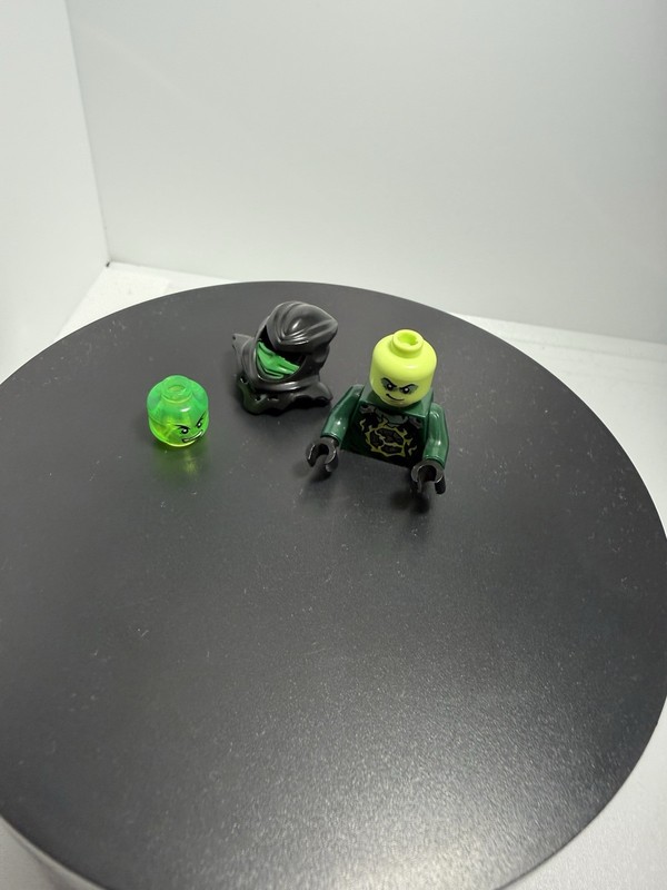 LEGO Ninjago Possessed Lloyd Armor Head Gear , Head And Torso Minifigure Parts