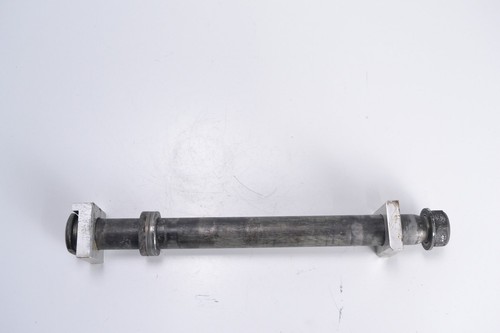 Hinterradachse YAMAHA TDM 900 2002-2010