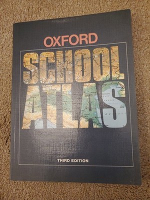 The Oxford School Atlas Paperback 1982 Cartograhic Clarendon Press 10x7.5'' USSR