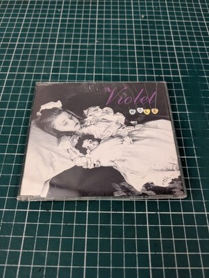 Hole - Violet 1995 UK 4 track Maxi CD Geffen GFSTD 94 bonus Old Age & Burn Black