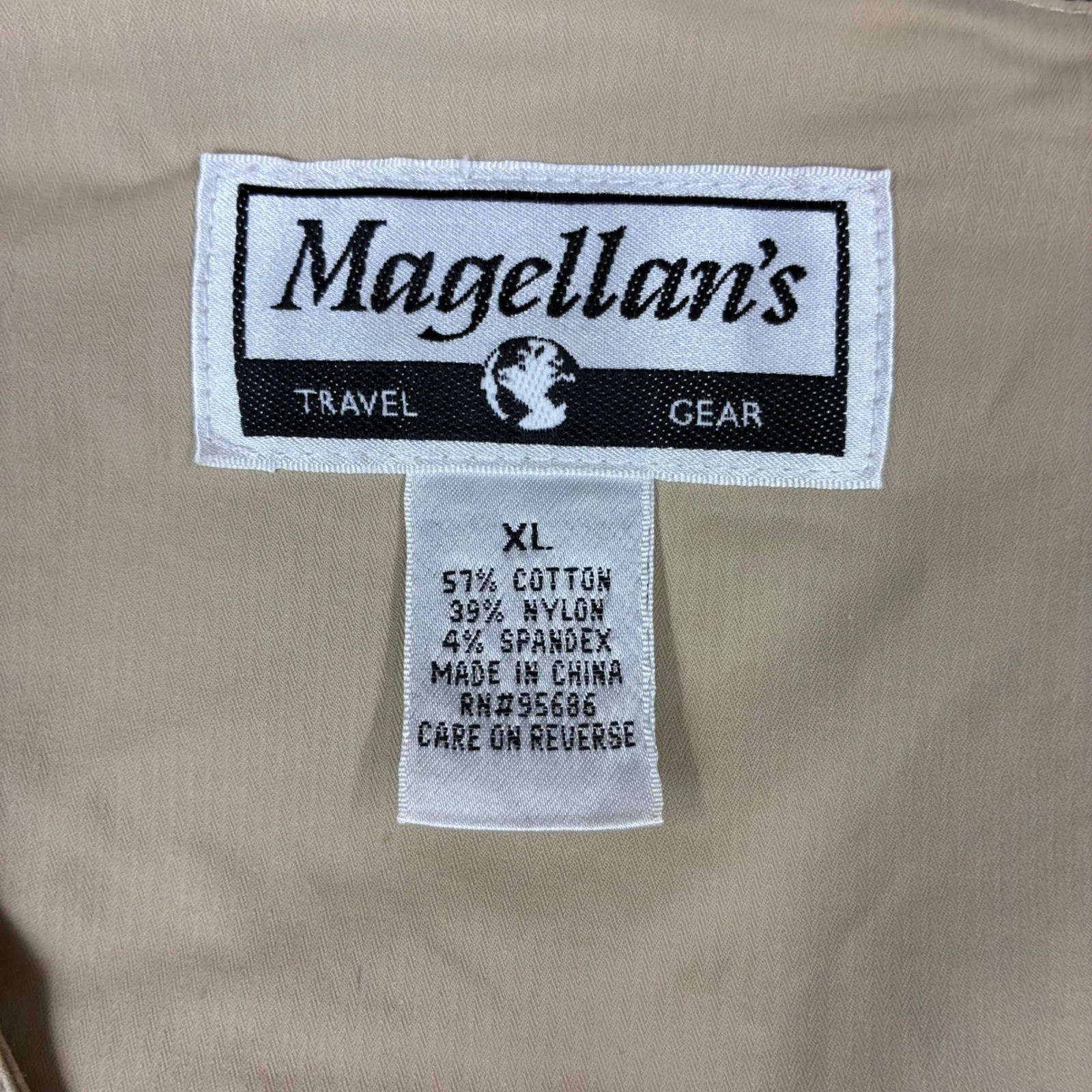 Magellans Travel Gear Utility Vest Khaki Tan Multi Pocket Size XL Fishing Safari - product detail image 2