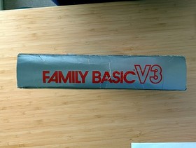 Family BASIC V3 Nintendo Famicom HuBASIC - Includes box, manual