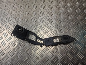 Volkswagen Polo V 6R 2010 Stoßstange hinten Halterung 6R6807394A LIU26569