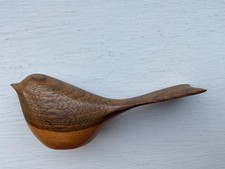 JOHN FOX ( PLATIN ISSIUM  ? ) HAND CARVED WOOD 2 TONE BIRD SCULPTURE FIGURINE