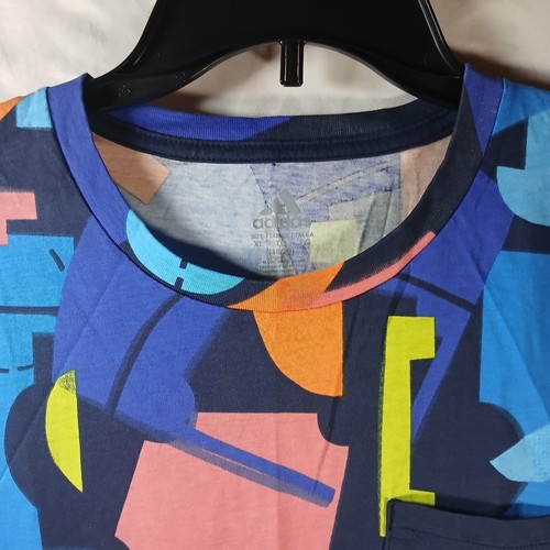 adidas Bright Geometric Logo Short Sleeve Pocket T-Shirt Cotton XL 18-20 Big Kid - Picture 4 of 8