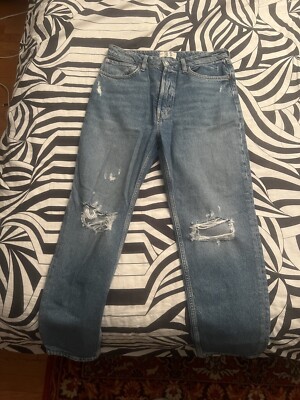 Free People Universal Button Fly Distressed Boyfriend Jeans Size 31