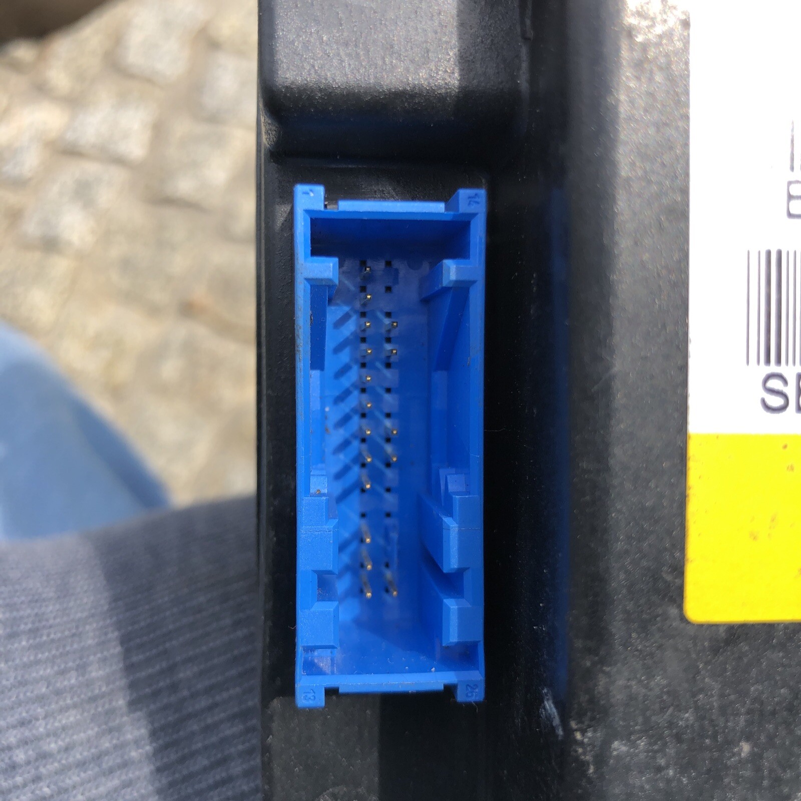 BMW OEM E46 Convertible Roll Over Crash Sensor Module Vert 