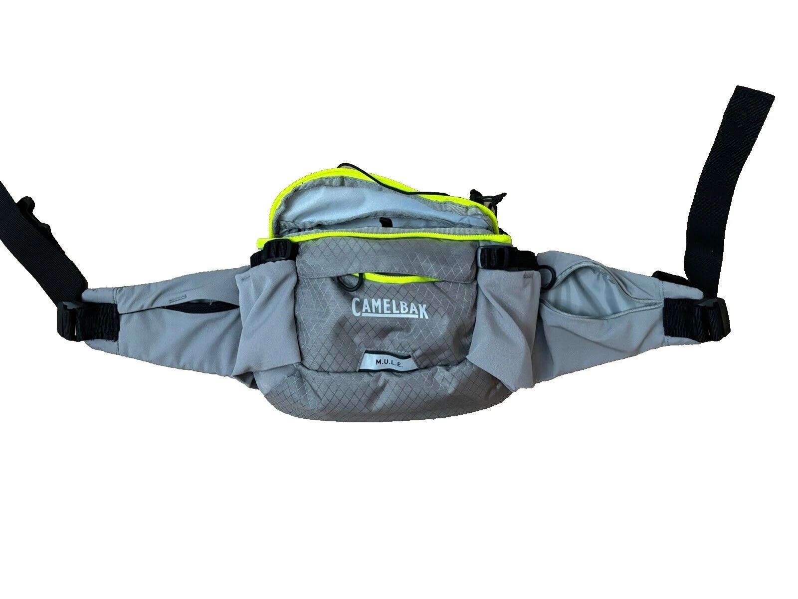 Рюкзаки и сумки CamelBak для походов на талию