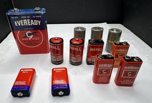 LOT 12 VINTAGE EVEREADY BATTERIES, "D" 45 VOLTS,22.5 VOLTS, 9 VOLTS, ETC. as is