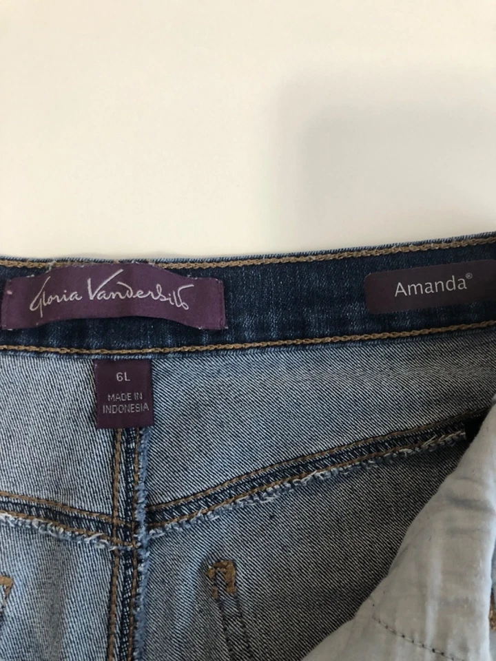 Gloria Vanderbilt Amanda Womens Jeans Stretch Size 6L Dark Wash Pants - Image 2 of 4