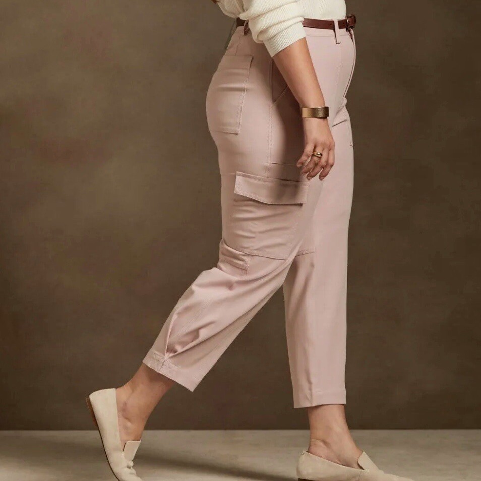 Banana Republic Womens Tapered Leg Cargo Pants Belted Pink Cropped Size 4